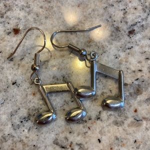 🖐 5 for $15 Music Note Earrings